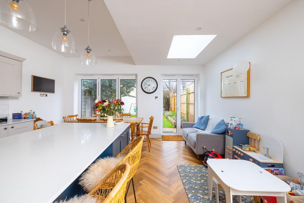 Property photo 1 of 26 Char0261.Jpg