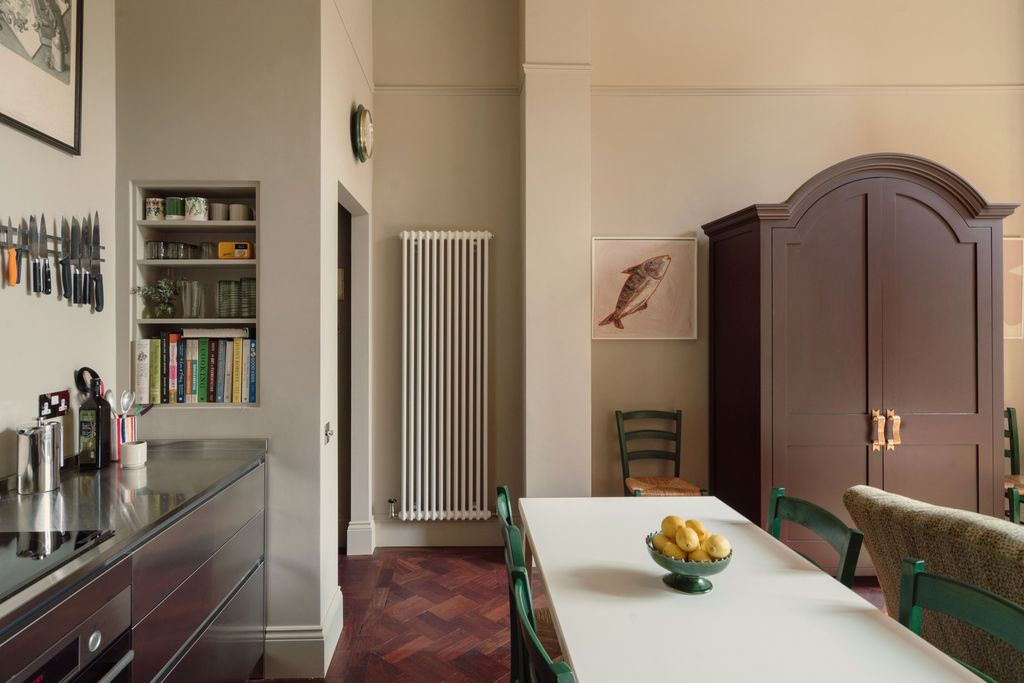Property photo 3 of 30 305496 - Connought-House-13.Jpg