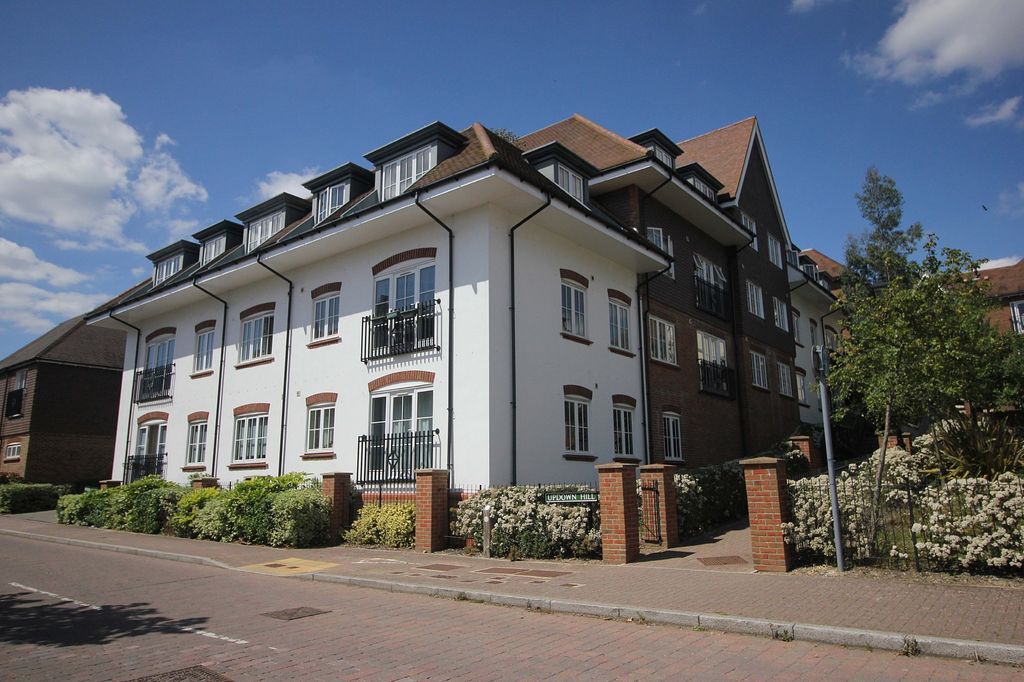Property photo 1 of 7