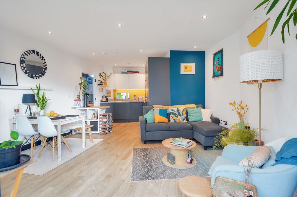 Property photo 1 of 15 Therm Court - 1 Bedroom (19).Jpg