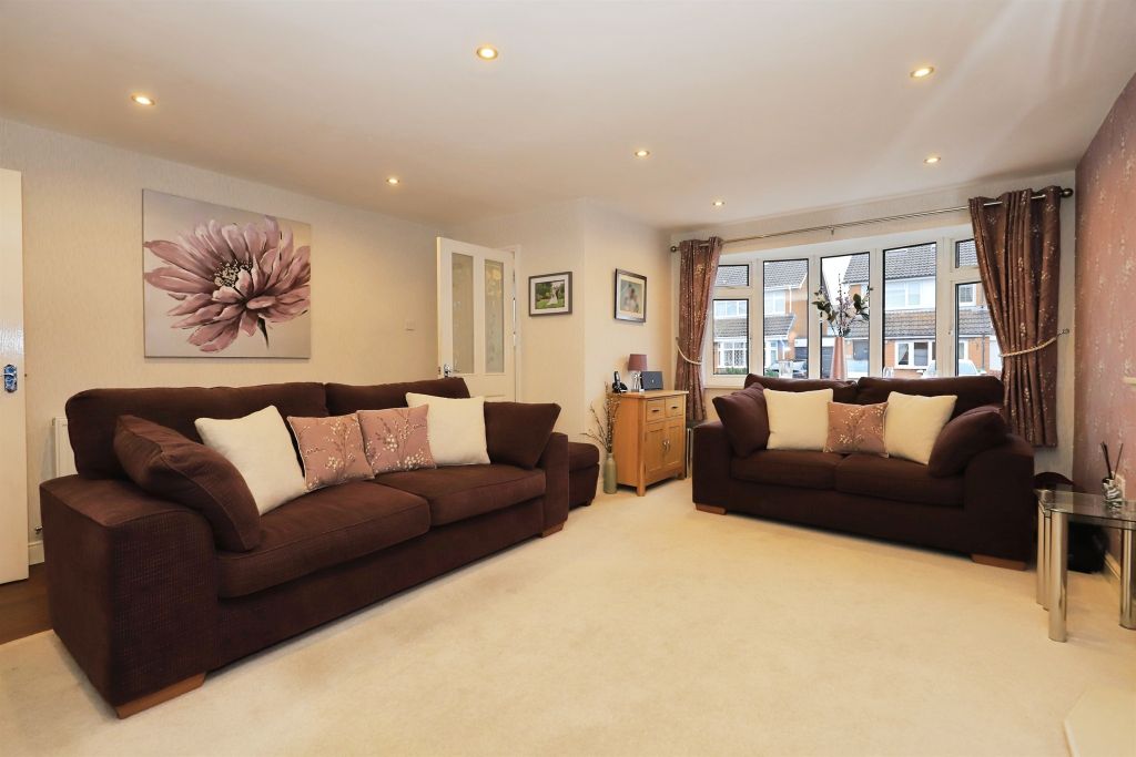 Property photo 2 of 48