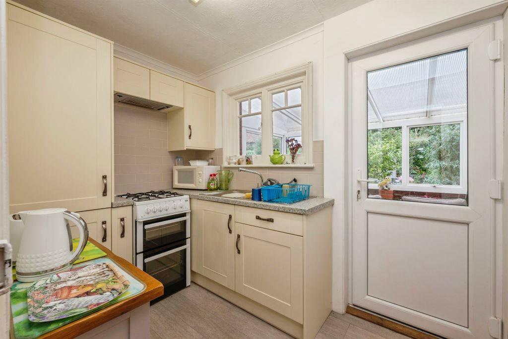 Property photo 3 of 17