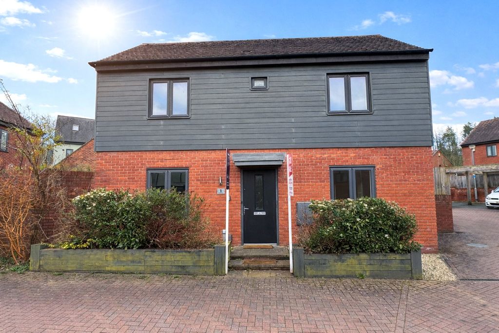 Property photo 1 of 17 Picture No. 06