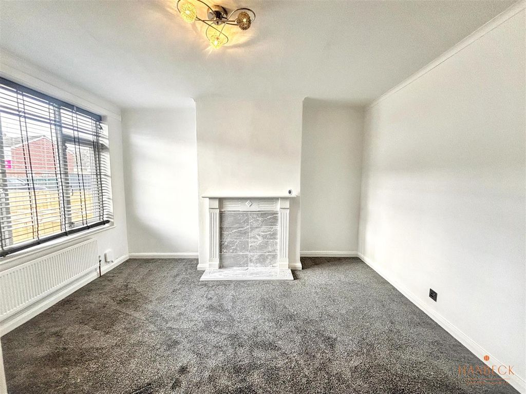 Property photo 3 of 12 Img_1718.Jpg