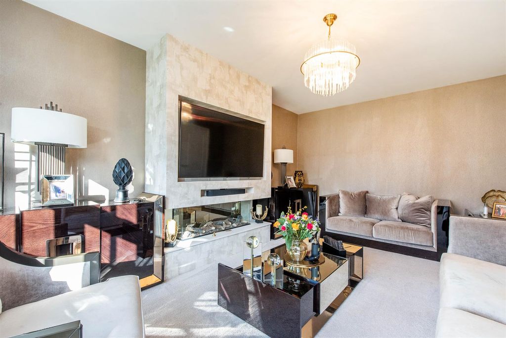 Additional image 5 of 4 bed detached house for saleParkhurst Avenue, Leyland PR25