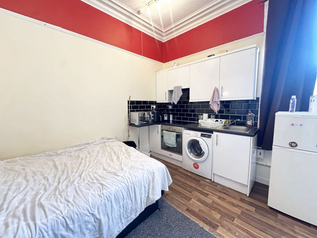 Property photo 2 of 3