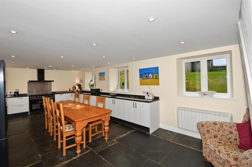 Property photo 2 of 35 Kitchen Dining Room