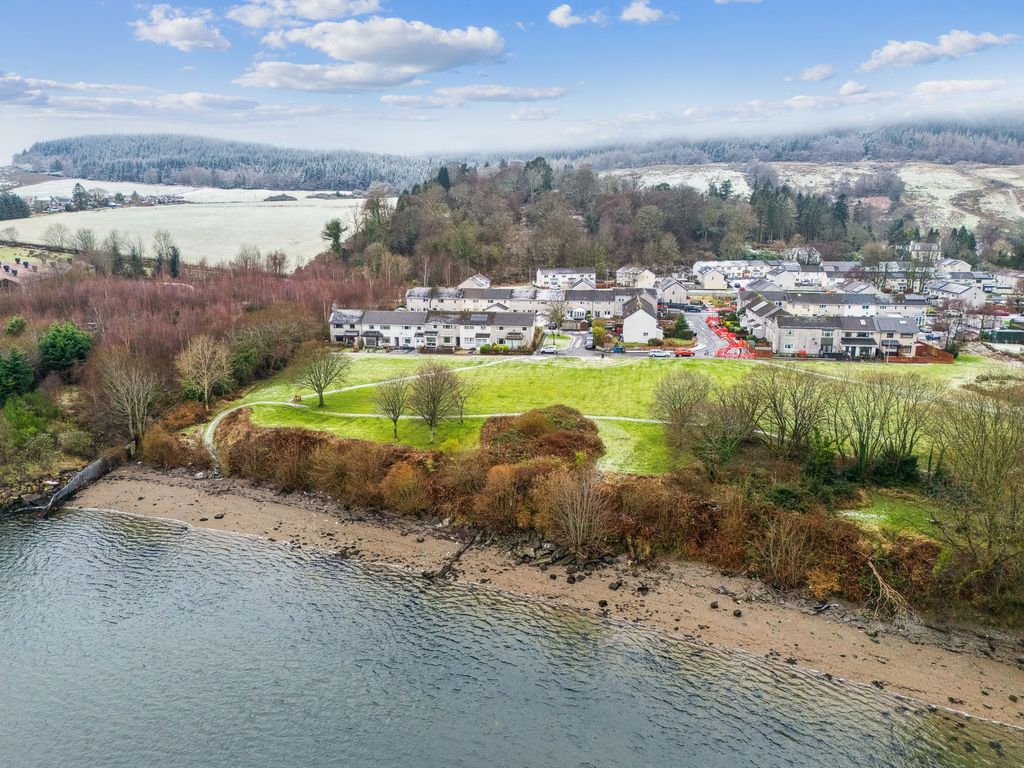 Property photo 2 of 19