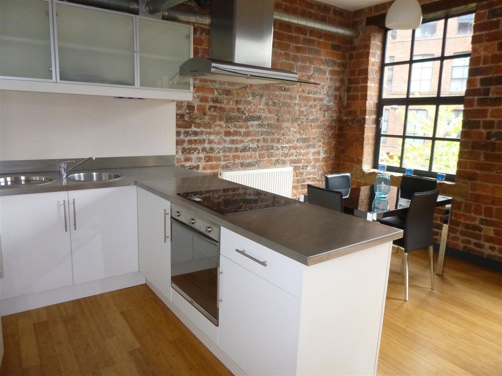 Property photo 3 of 8 P1030593.Jpg