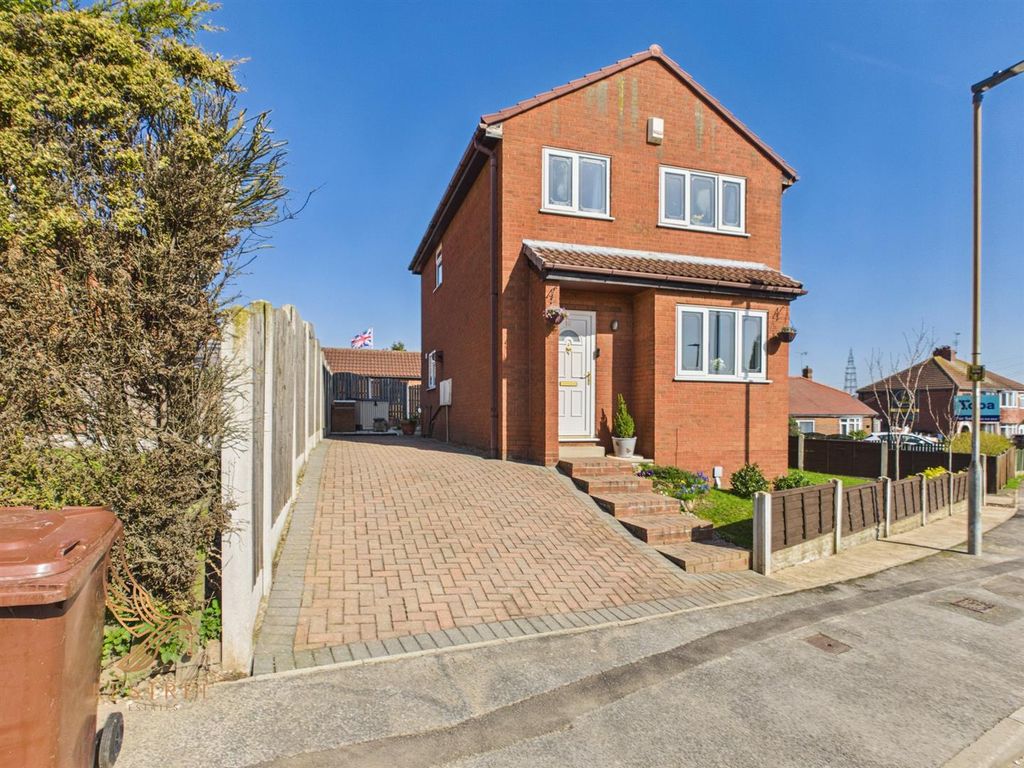 Property photo 1 of 28 Cam03976G0-Pr0386-Still029.Jpg