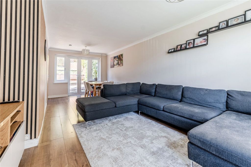 Property photo 3 of 17 Picture No. 05