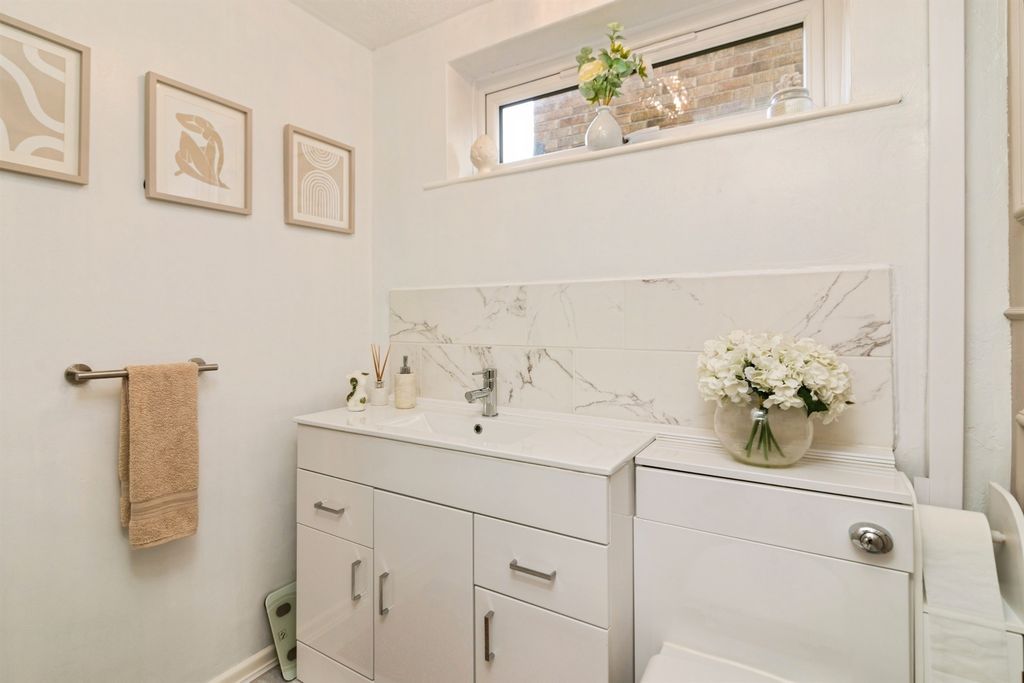 Additional image 22 of 3 bed detached house for saleSt. Peters Path, Holton, Halesworth IP19