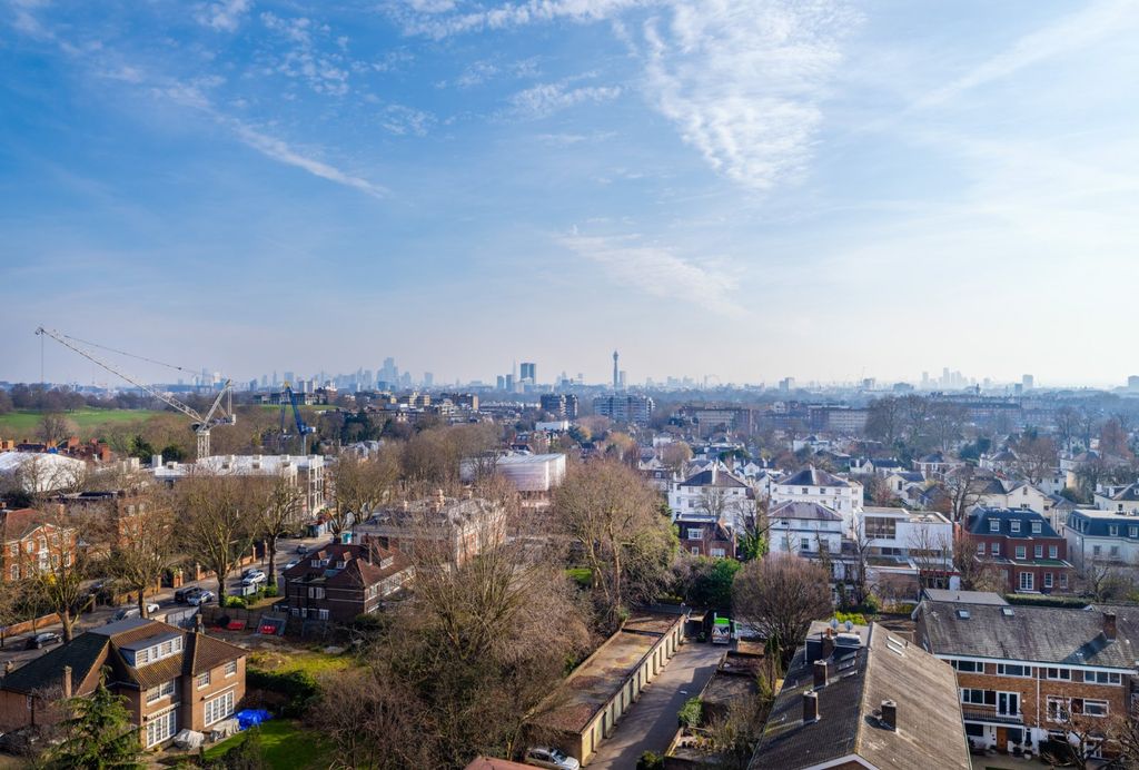 Property photo 2 of 24