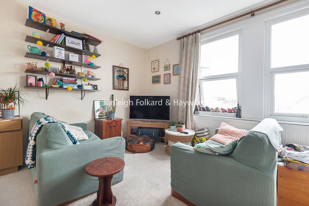 Property photo 2 of 6 Picture No. 01