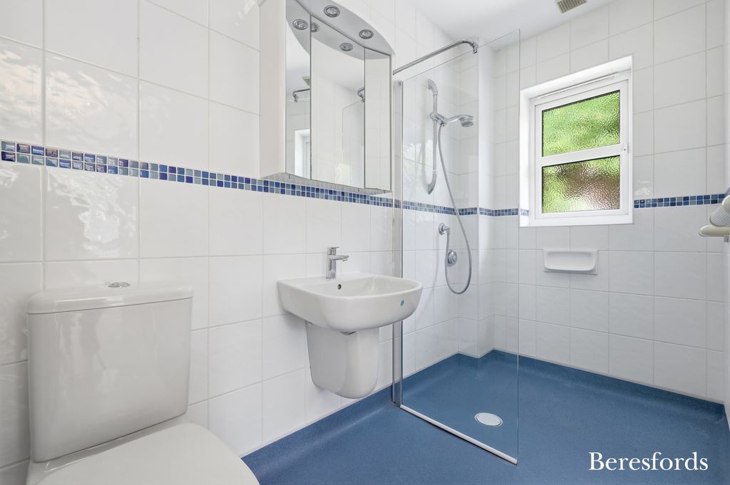Property photo 2 of 27 Picture No. 06