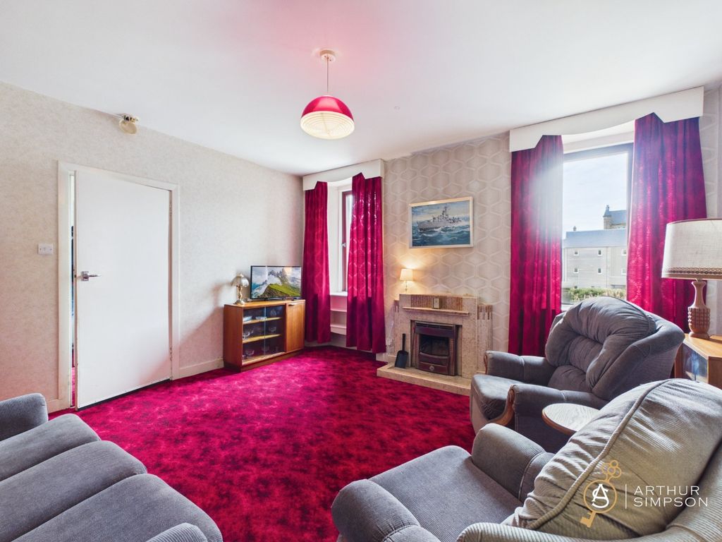 Property photo 2 of 51 5398546