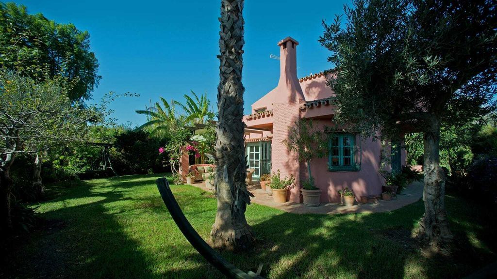 Property photo 2 of 30