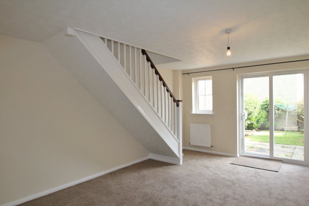 Property photo 3 of 9 Img_9048 (1024x683)