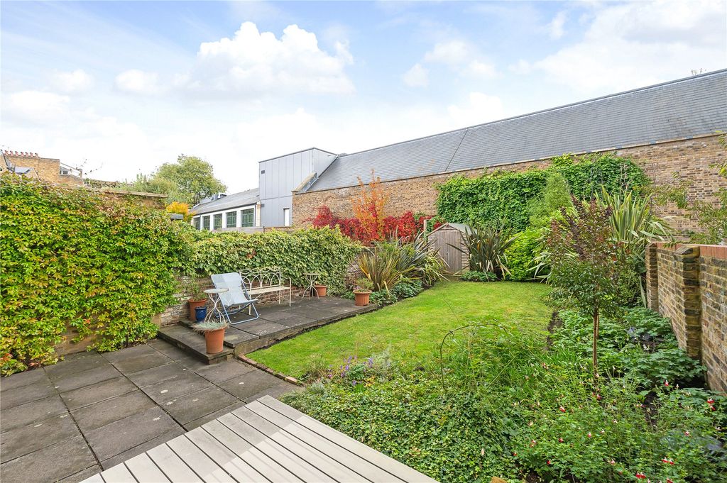 Property photo 2 of 12 Picture No. 42