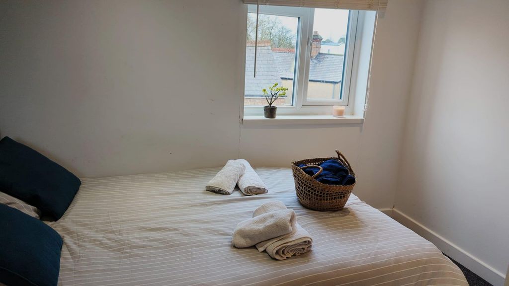 Property photo 3 of 11 Bedroom