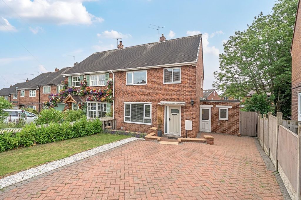 Property photo 1 of 18 1488041-19-6A4cc721302A0.Jpg
