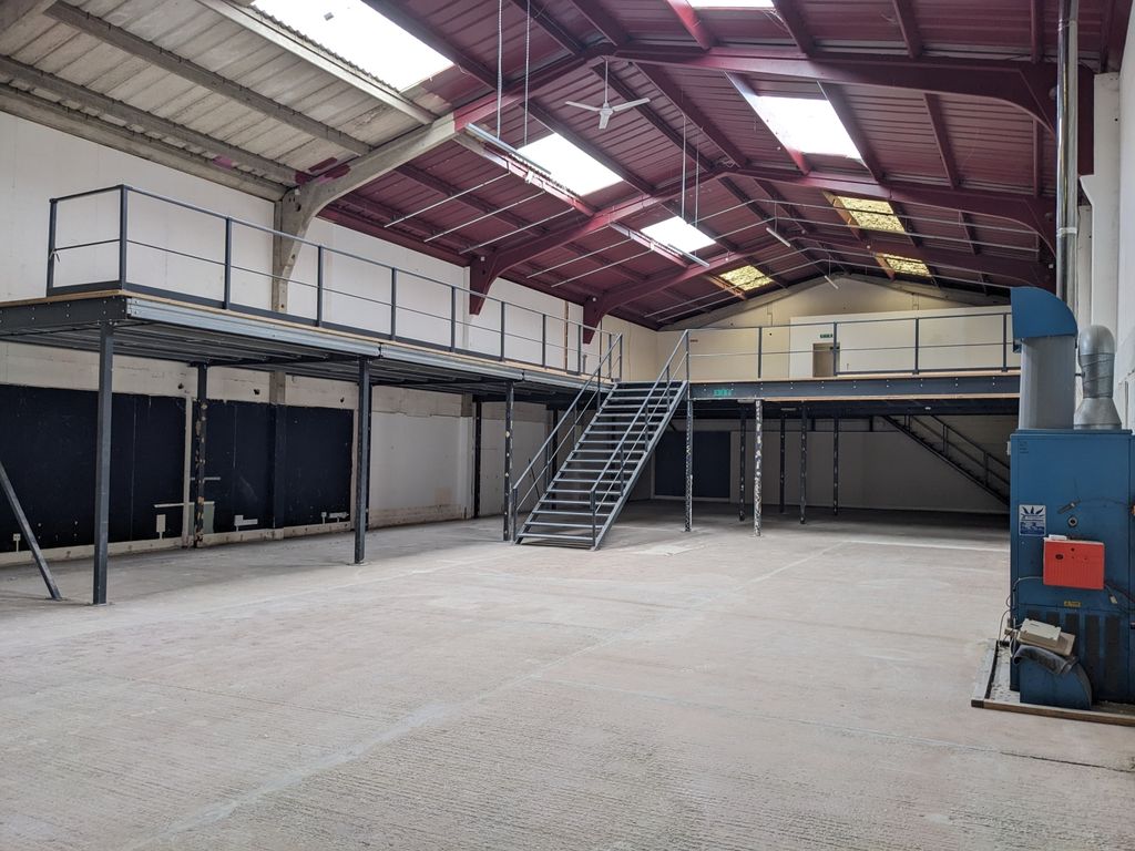 Property photo 3 of 7 Pxl_20250414_141833005