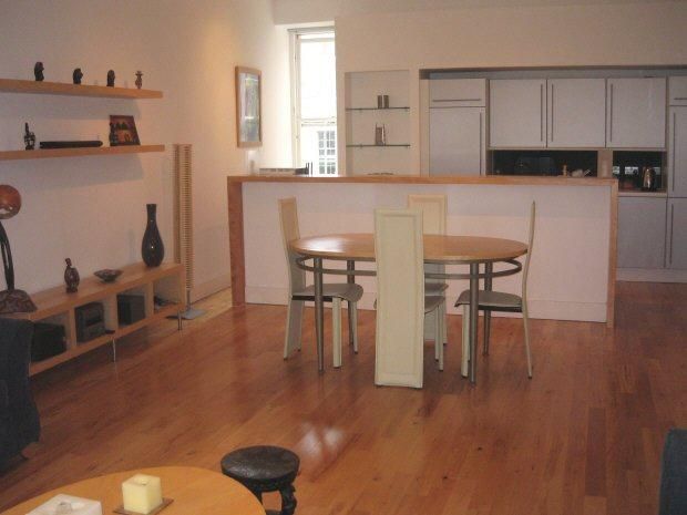 Property photo 1 of 9 Kitchen