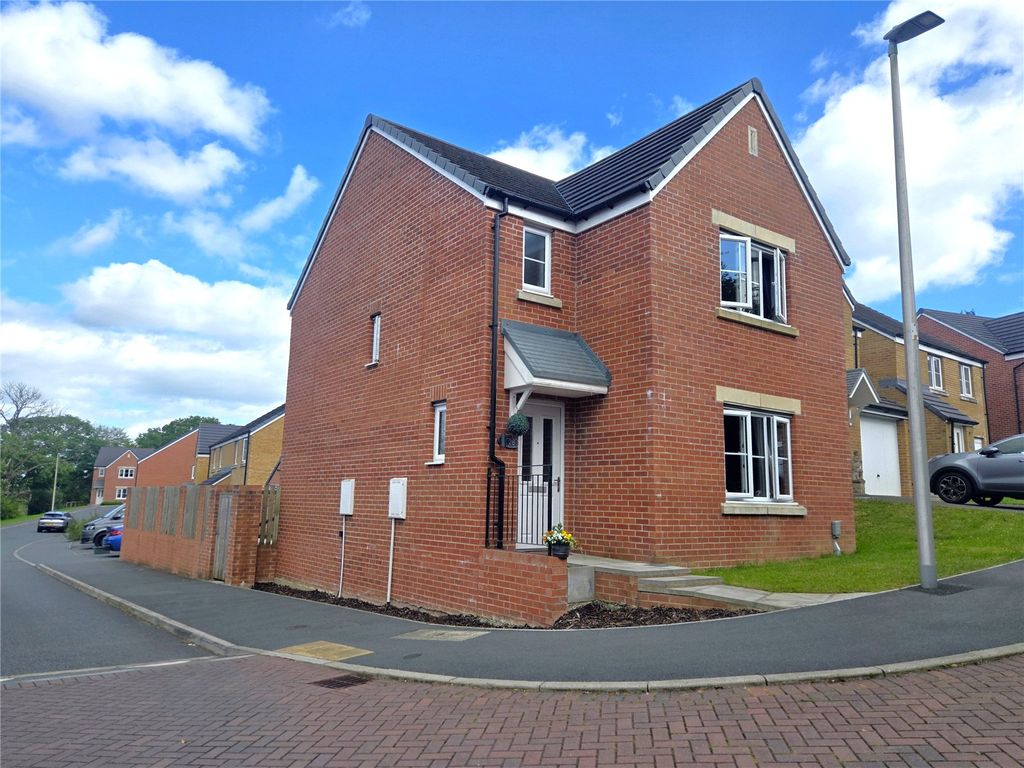 Property photo 1 of 28 Picture No. 05
