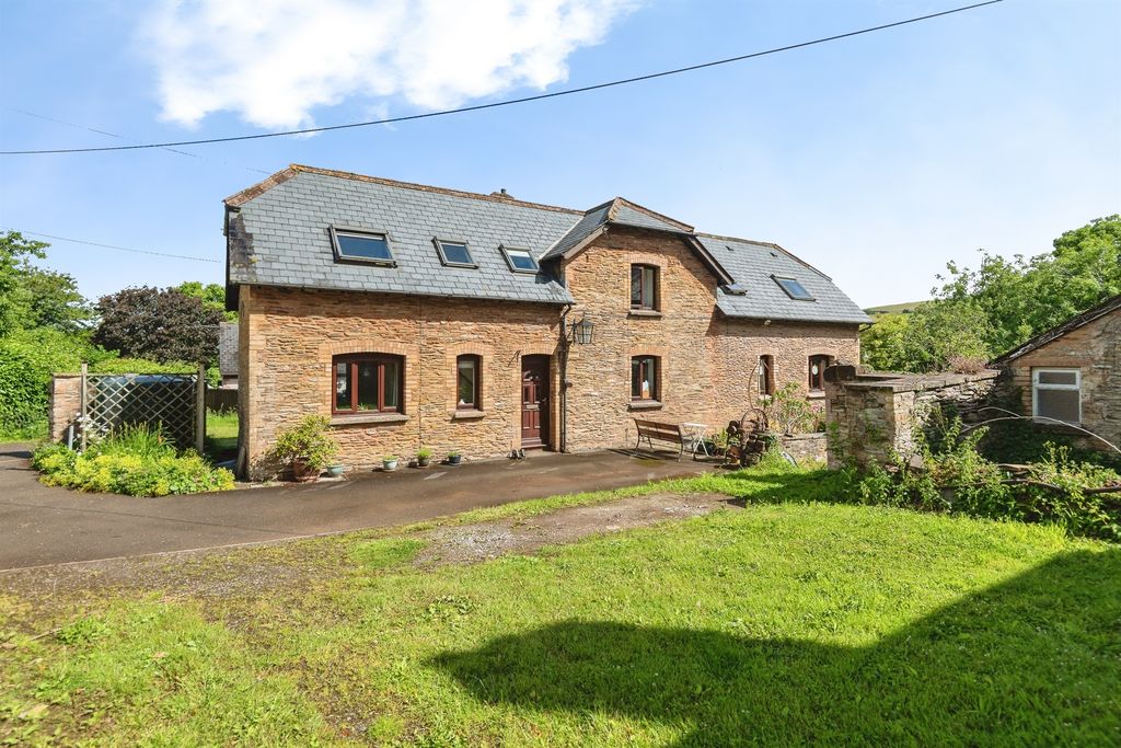 Property photo 1 of 22