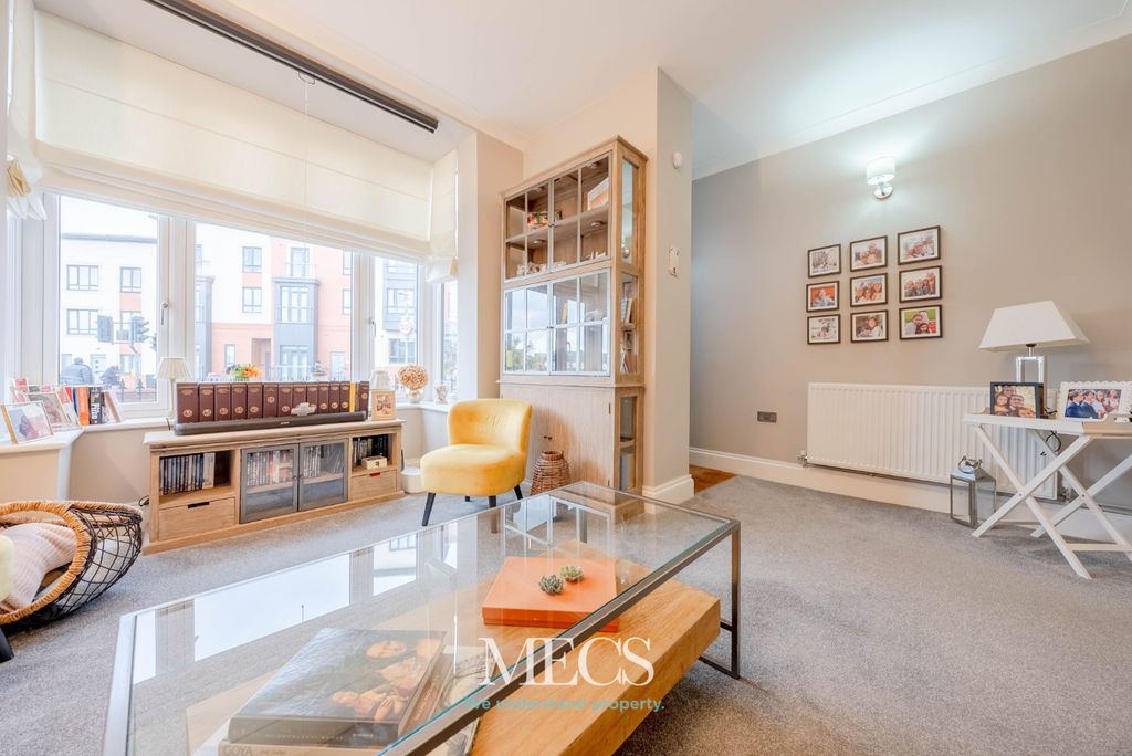 Property photo 3 of 19 4520164