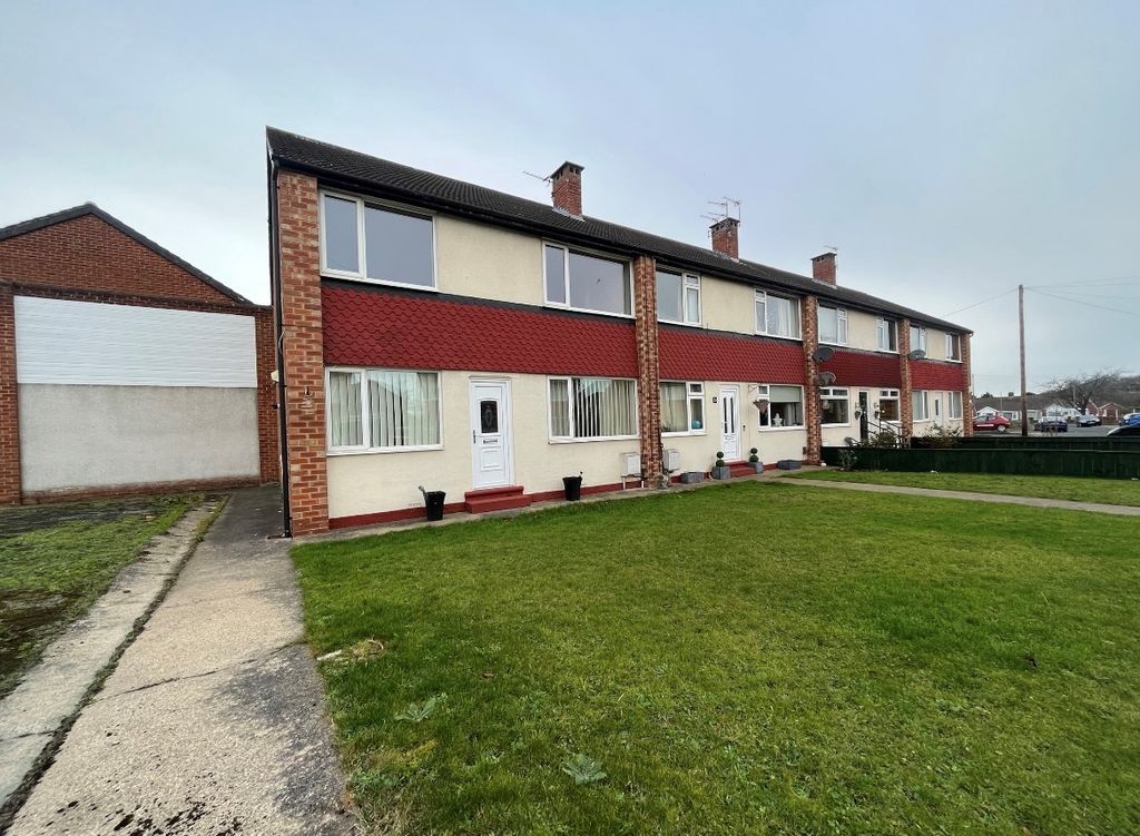 Property photo 1 of 8