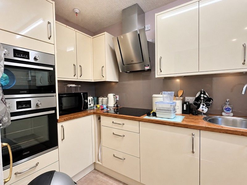 Property photo 3 of 9 Not Specified