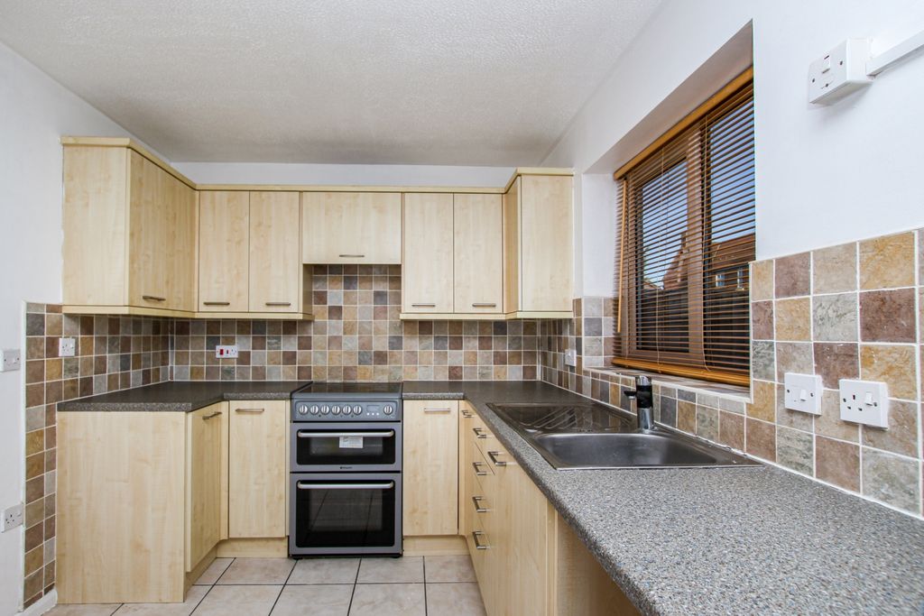 Property photo 2 of 7 Img_1278