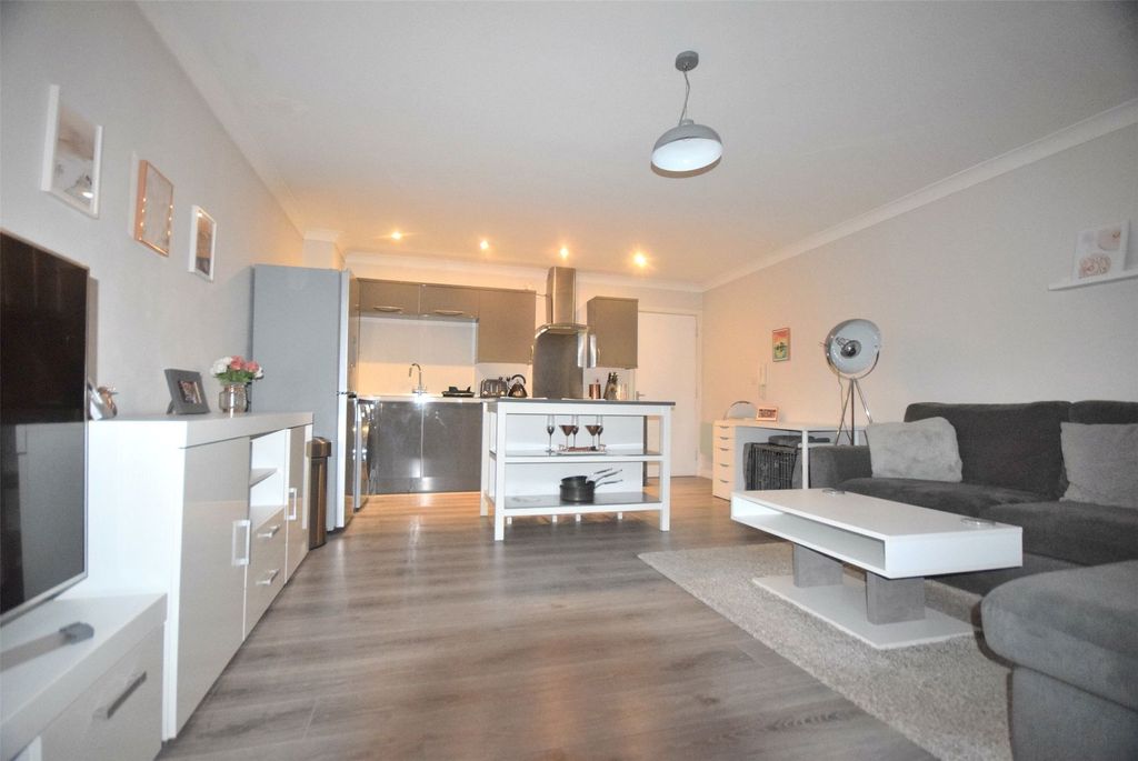 Property photo 3 of 9 Open Plan Living
