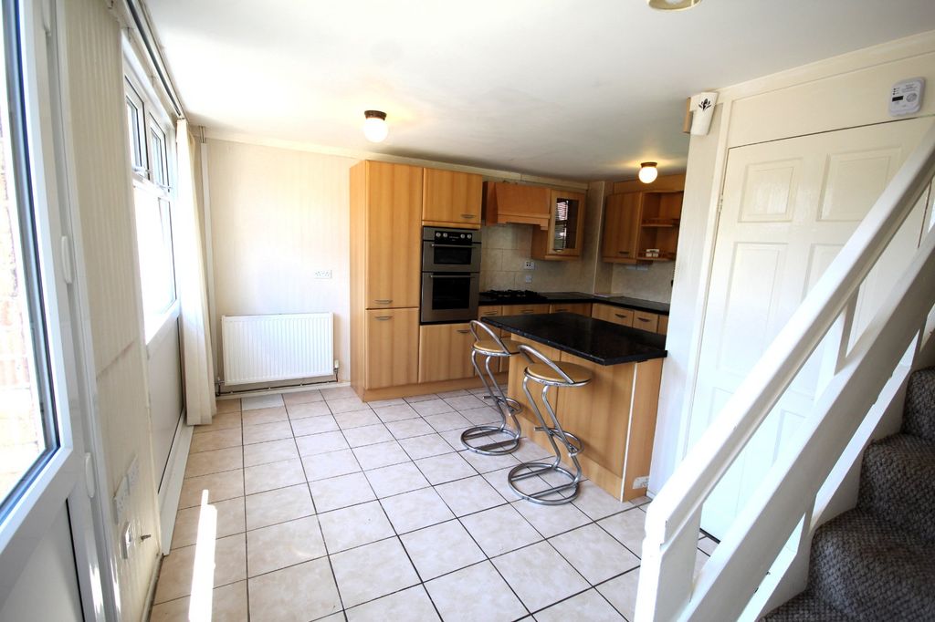 Property photo 3 of 29 Kitchen Diner