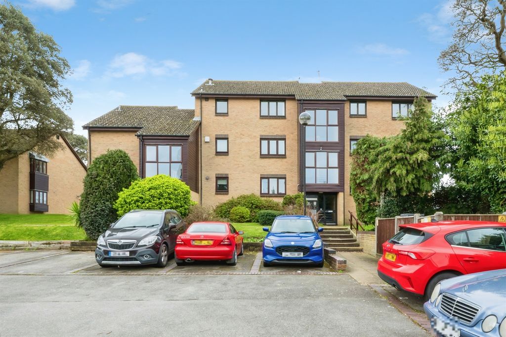 Property photo 1 of 10