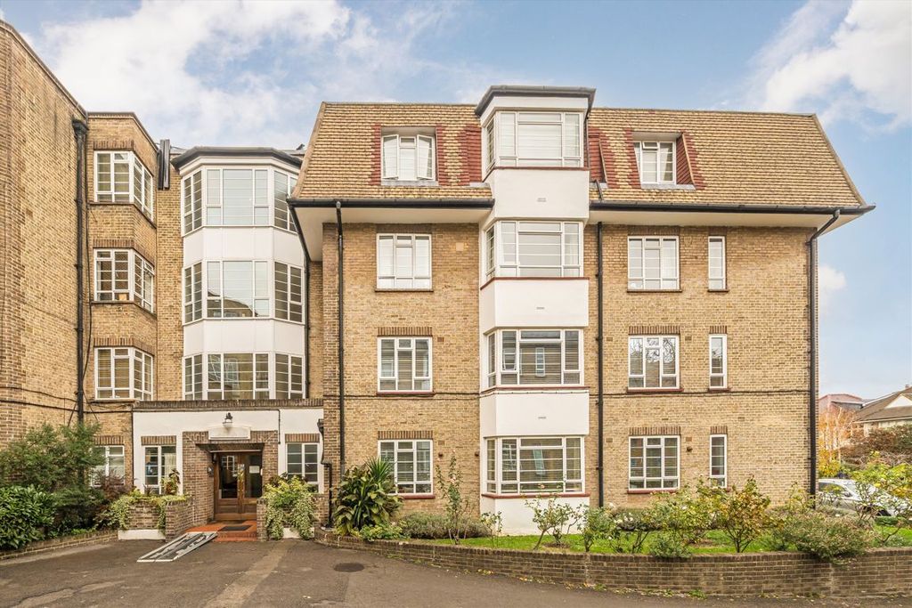 Property photo 1 of 6