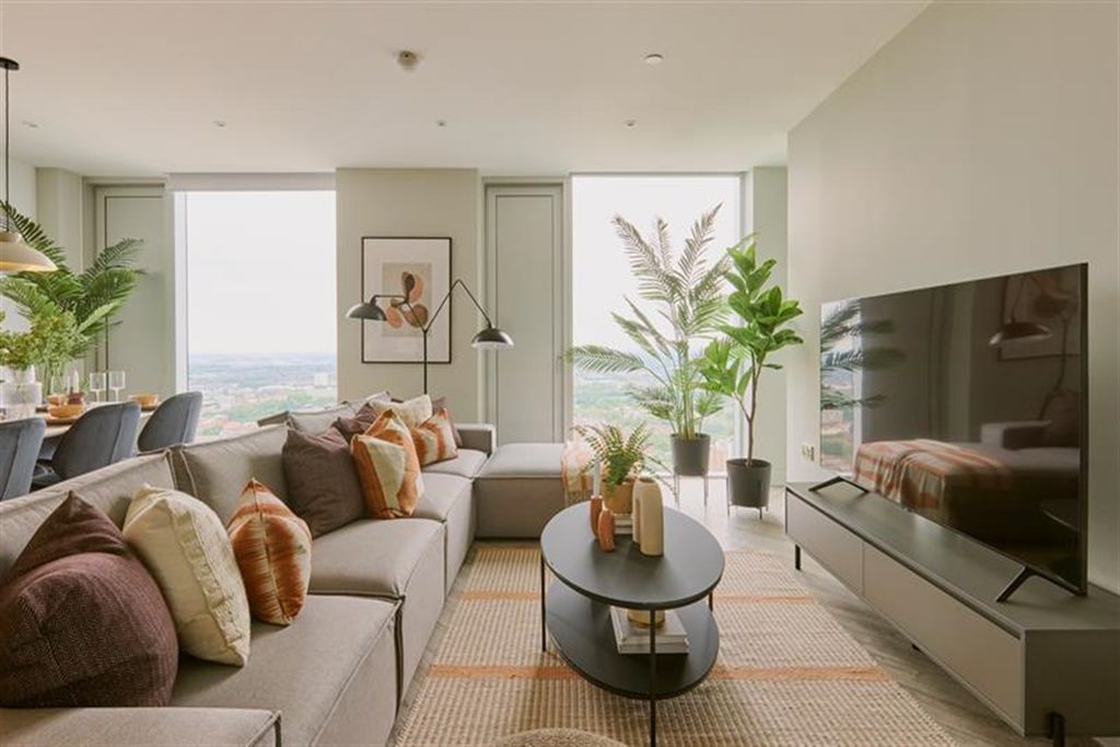 Property photo 1 of 11 (Main)