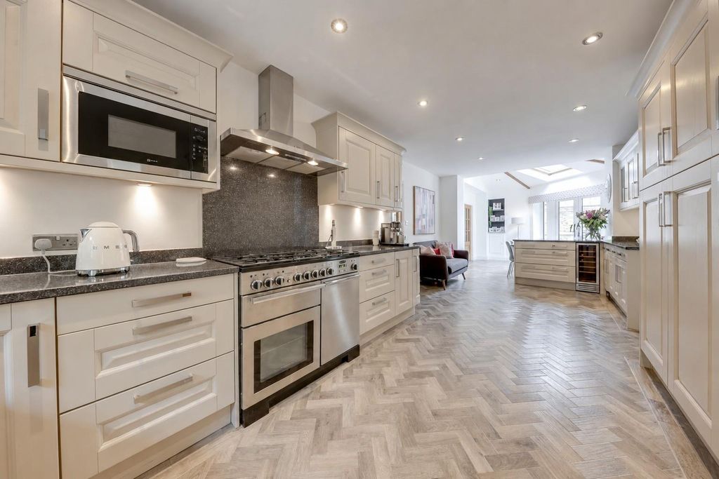 Additional image 16 of 5 bed detached house for saleSunny Bank Road, Helmshore, Rossendale BB4