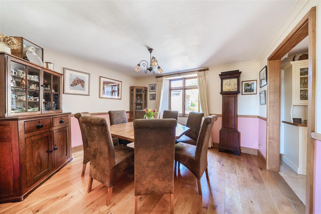 Property photo 2 of 18 Dining Room