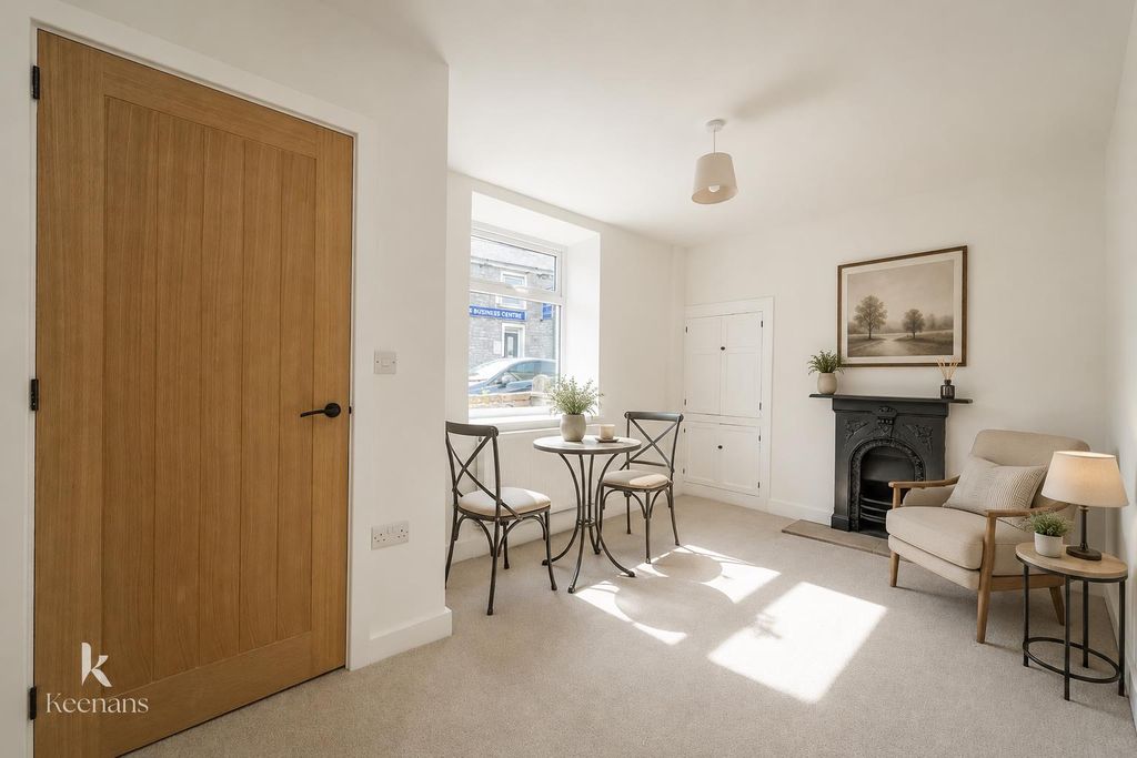 Property photo 3 of 46