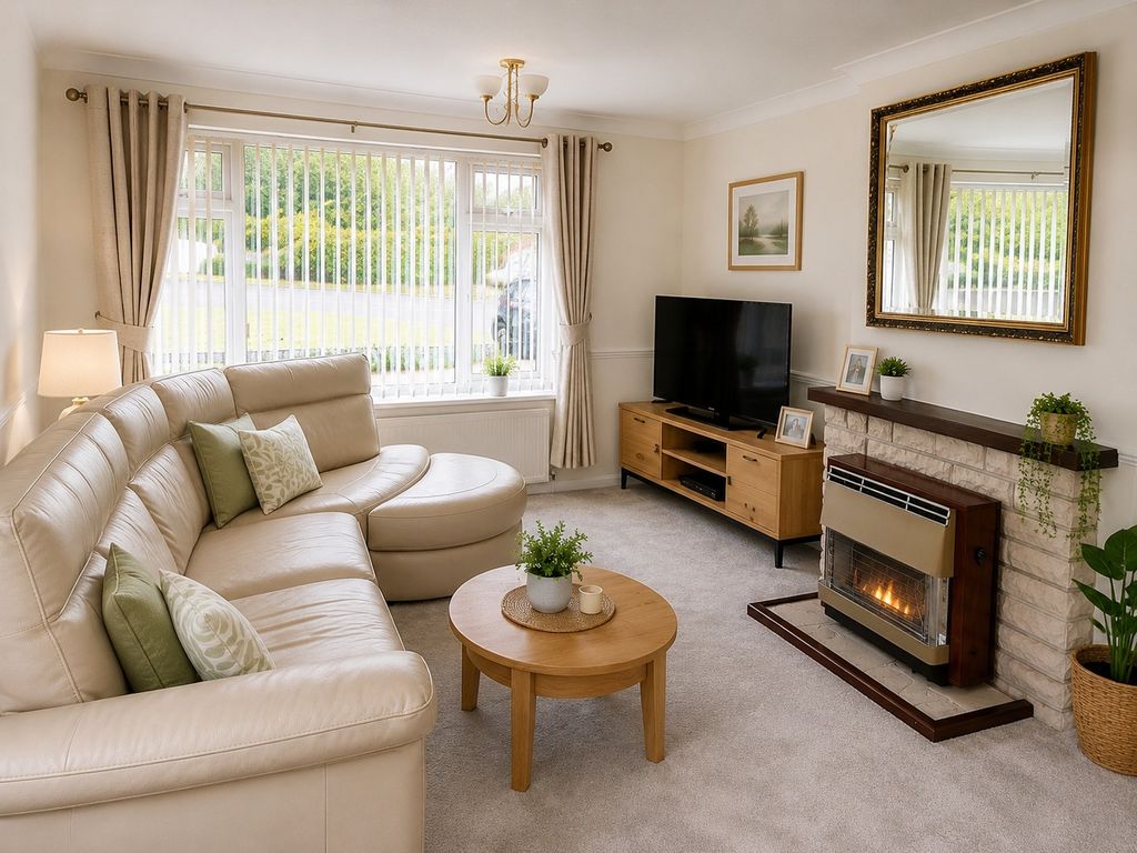 Property photo 3 of 12 Lounge