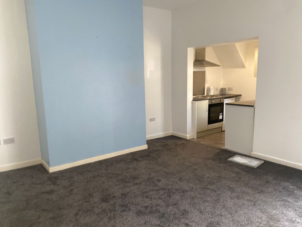 Property photo 2 of 3