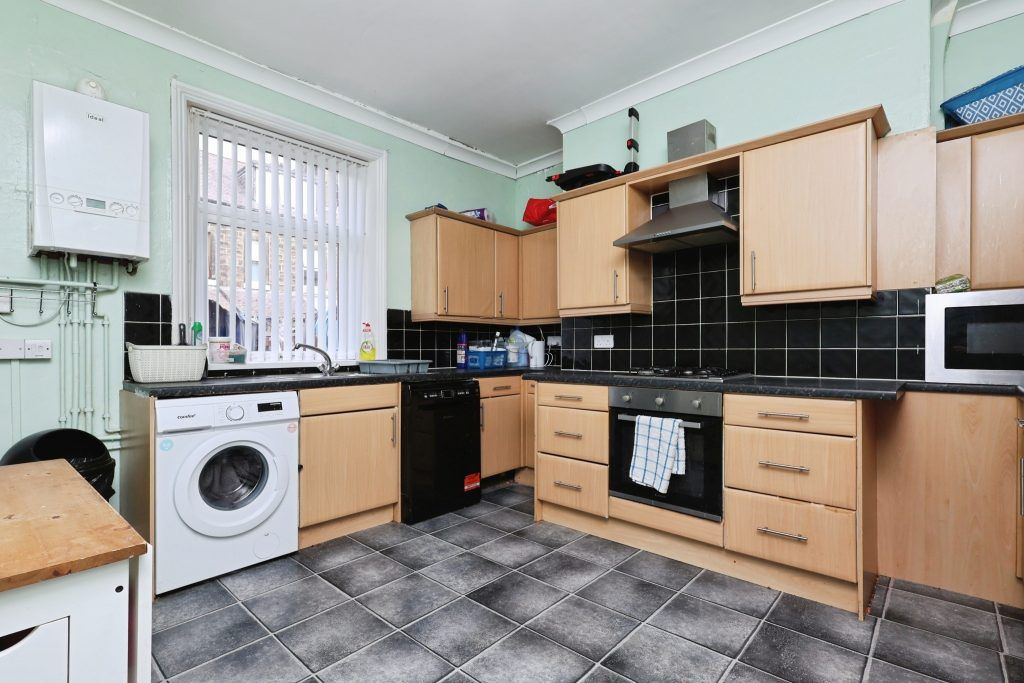 Property photo 3 of 10