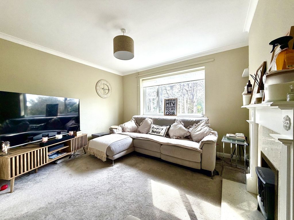 Property photo 2 of 12 Not Specified