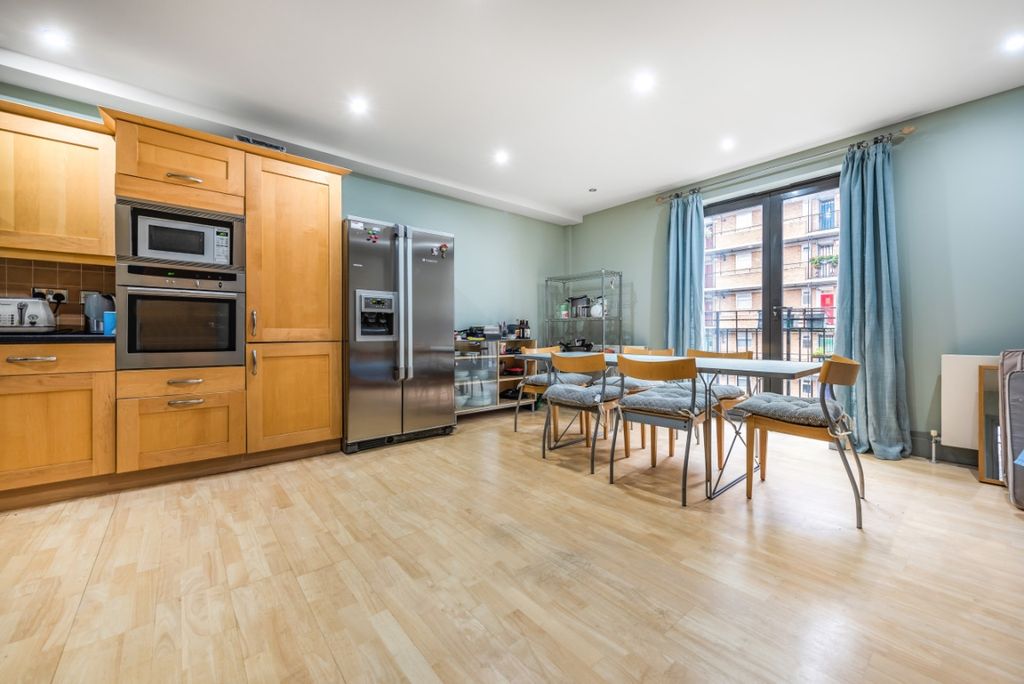 Property photo 3 of 11 662382 (4)