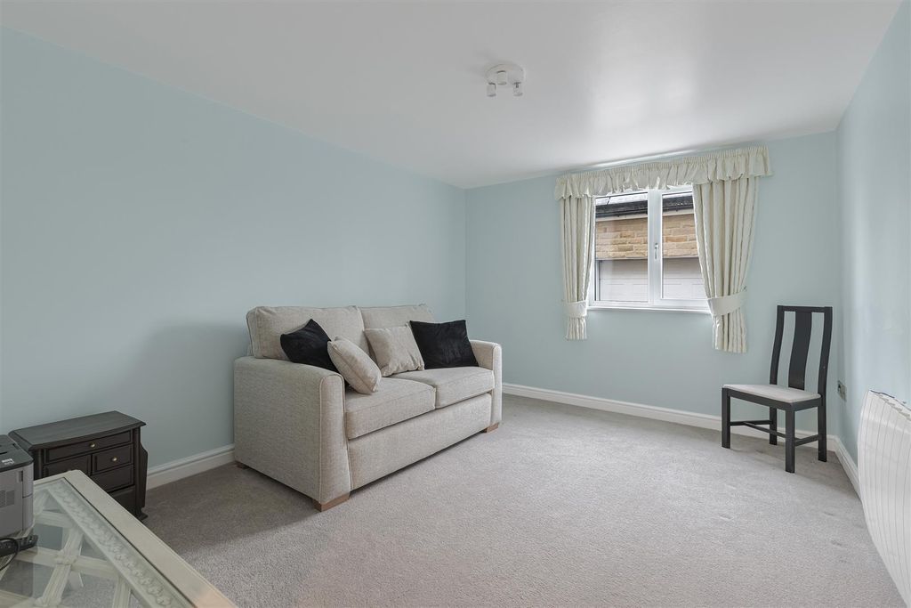 Additional image 17 of 4 bed detached house for saleBen Rhydding Road, Ilkley LS29