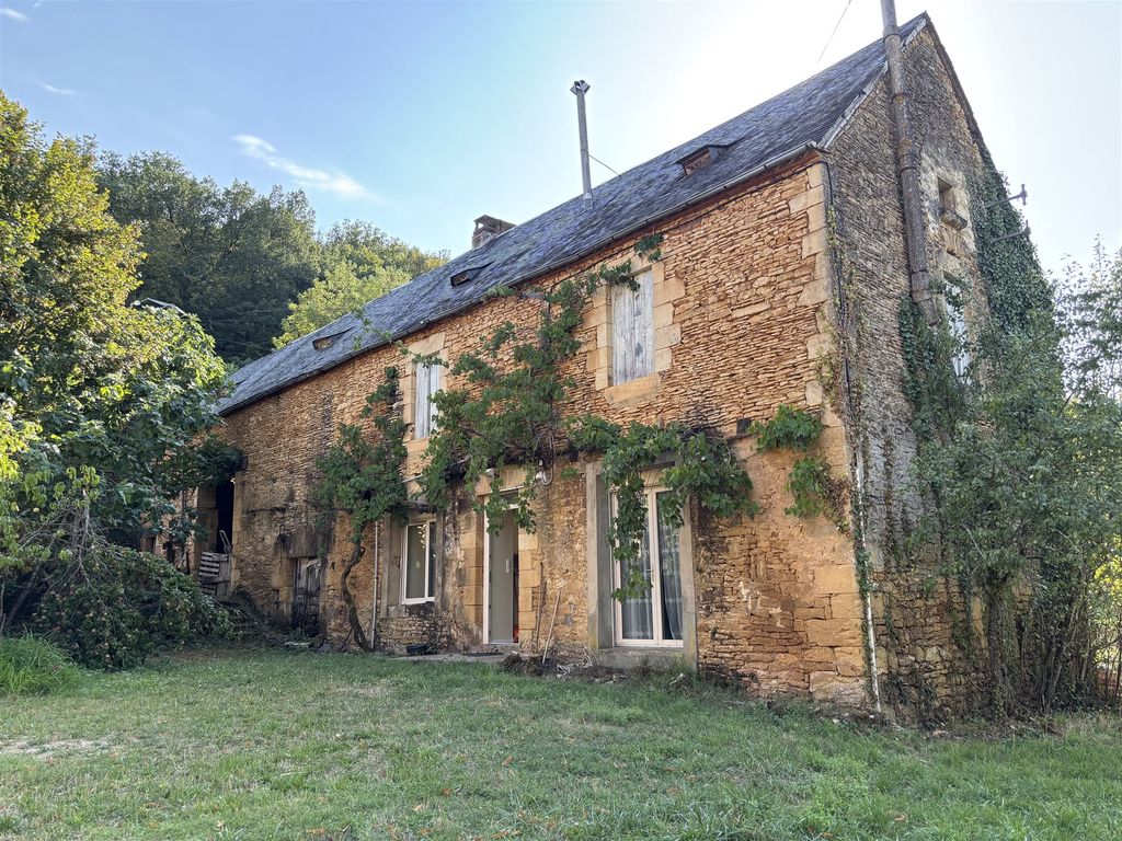 Property photo 1 of 15 Stone-Built Property Complex