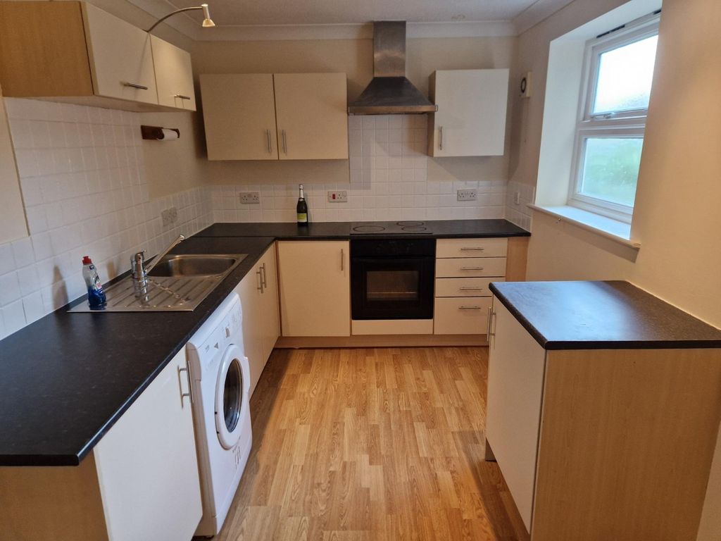 Property photo 1 of 6 Picture No. 05