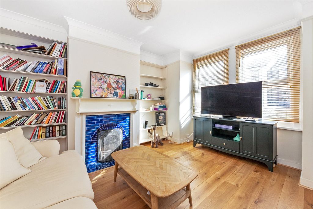 Property photo 2 of 15 Picture No. 02